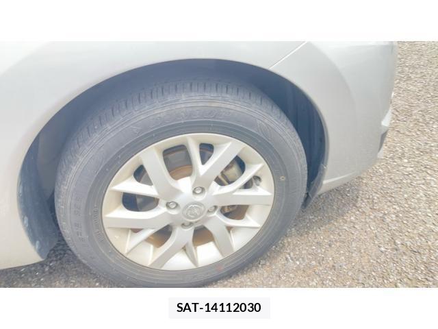 Nissan NOTE 2016-12 8037370-6