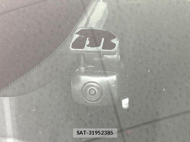 Nissan NOTE 2021-10 8037350-5