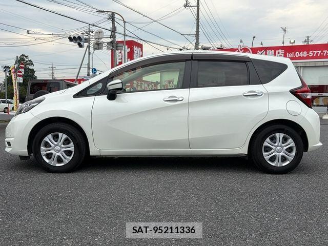 Nissan NOTE 2019-08 8037360-11