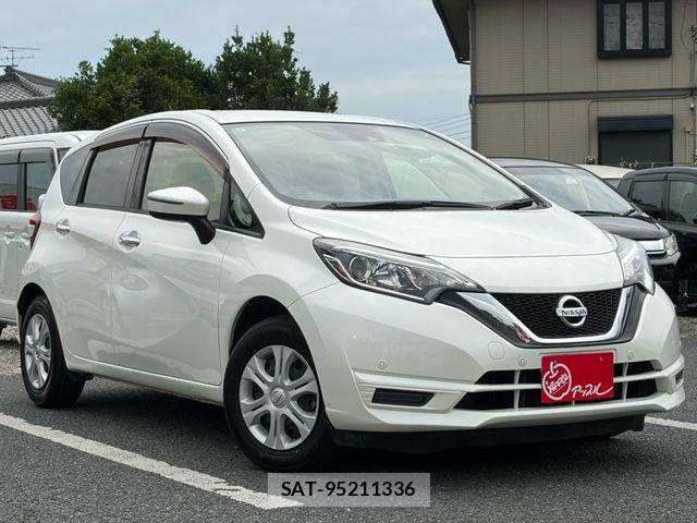 Nissan NOTE 2019-08 8037360-3