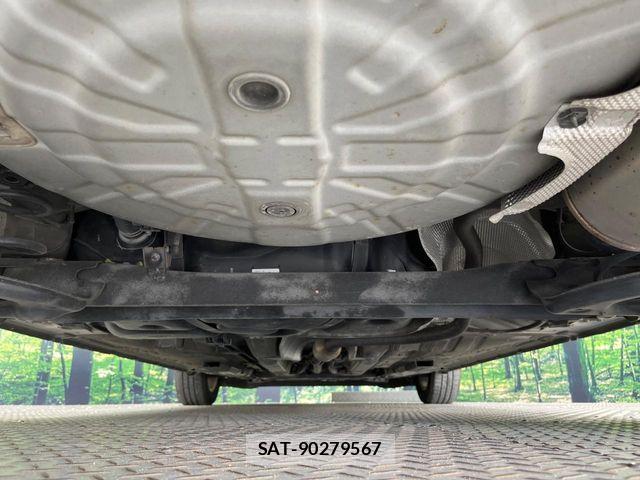 Nissan NOTE 2017-03 8037358-18