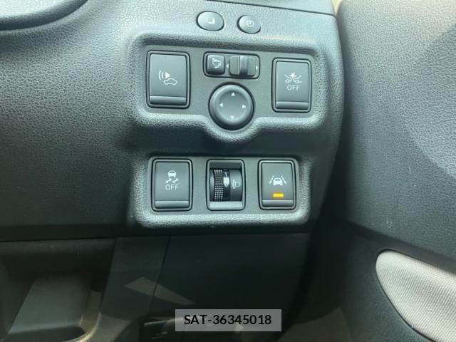 Nissan NOTE 2016-11 8037368-16