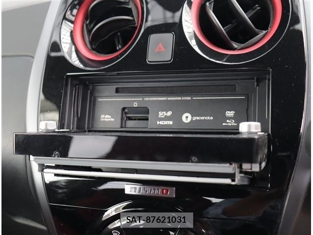 Nissan NOTE 2017-05 8037336-9