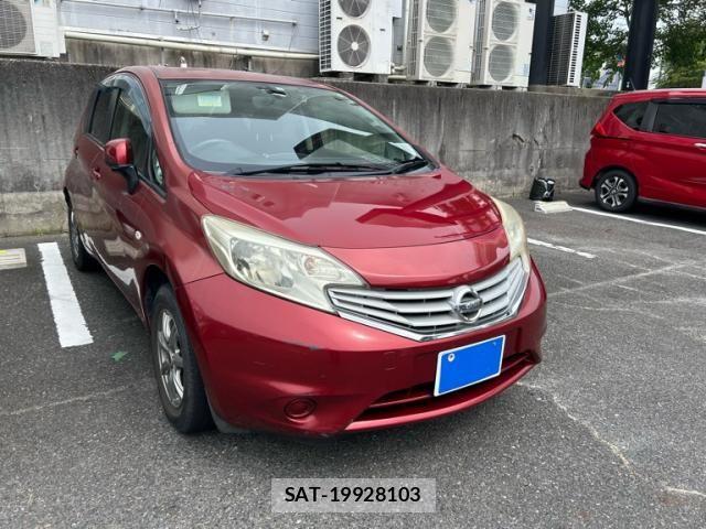 Nissan NOTE 2013-12 8037391-1