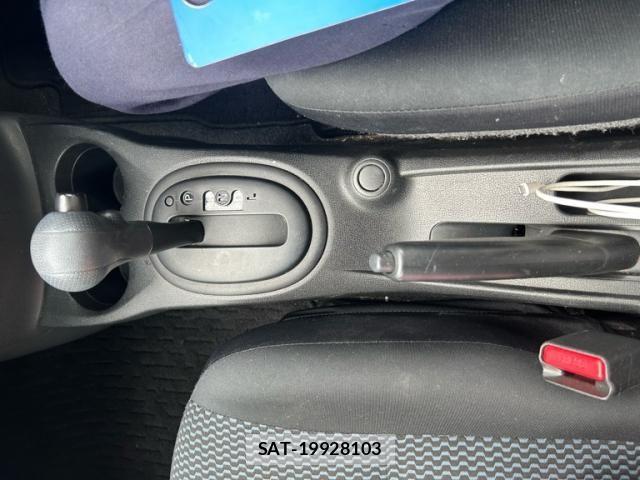 Nissan NOTE 2013-12 8037391-21