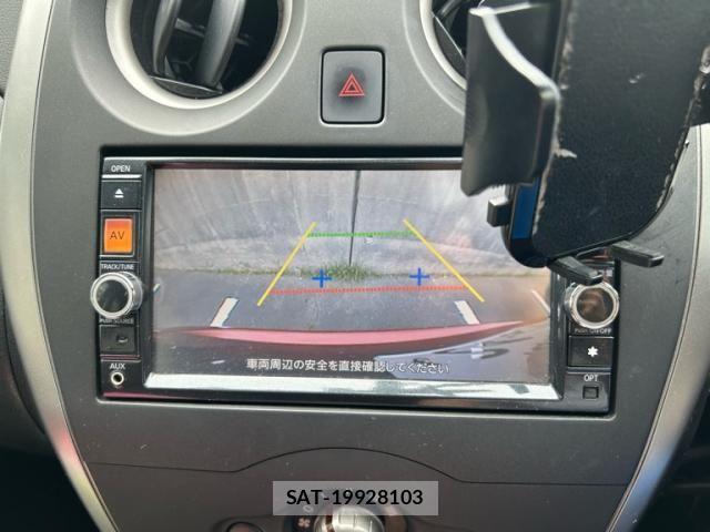 Nissan NOTE 2013-12 8037391-24