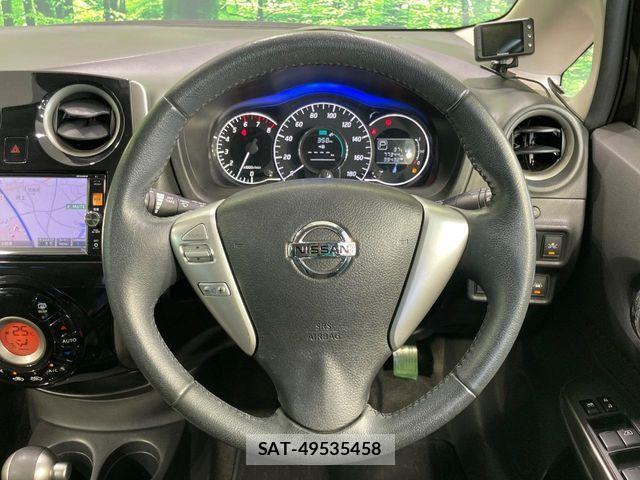 Nissan NOTE 2015-10 8037363-10