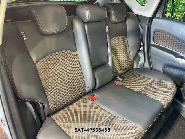 Nissan NOTE 2015-10 8037363-8