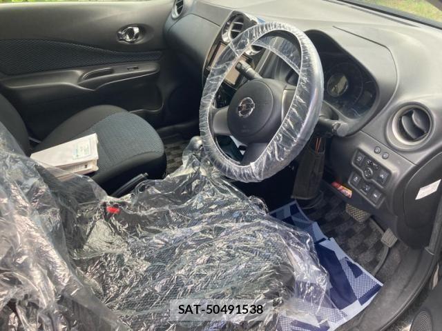 Nissan NOTE 2014-03 8037380-11