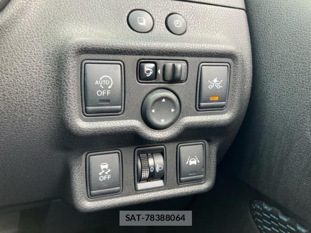 Nissan NOTE 2014-02 8037377-13