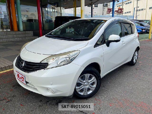 Nissan NOTE 2014-02 8037366-0