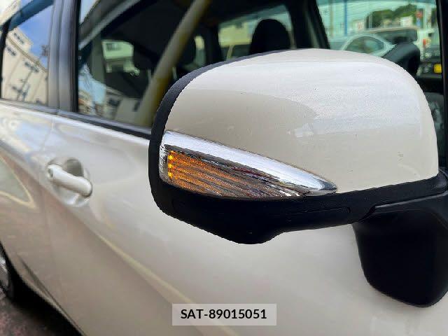 Nissan NOTE 2014-02 8037366-26