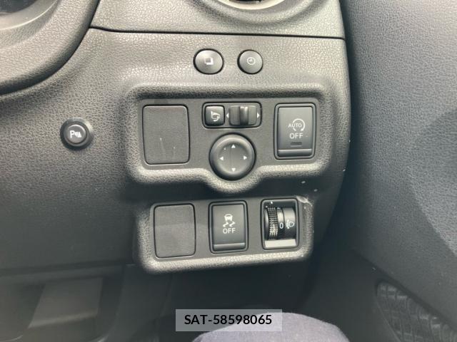 Nissan NOTE 2012-12 8037375-16