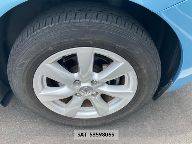 Nissan NOTE 2012-12 8037375-4