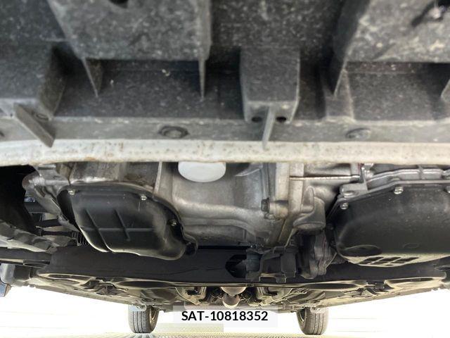 Nissan NOTE 2015-11 8074983-11