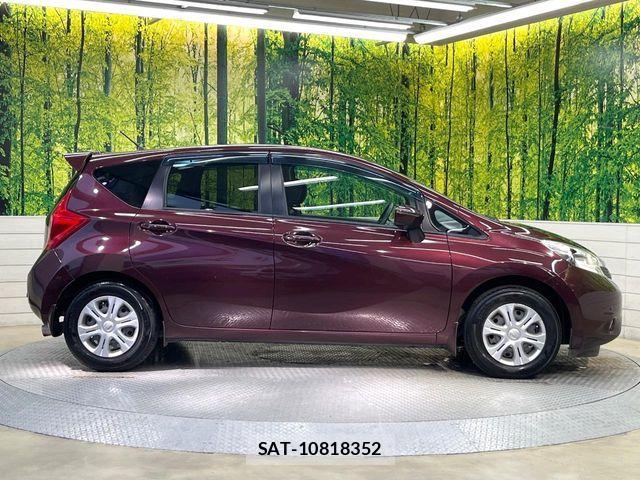Nissan NOTE 2015-11 8074983-17