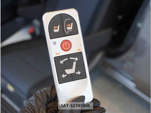 Nissan NOTE 2013-04 8074986-13