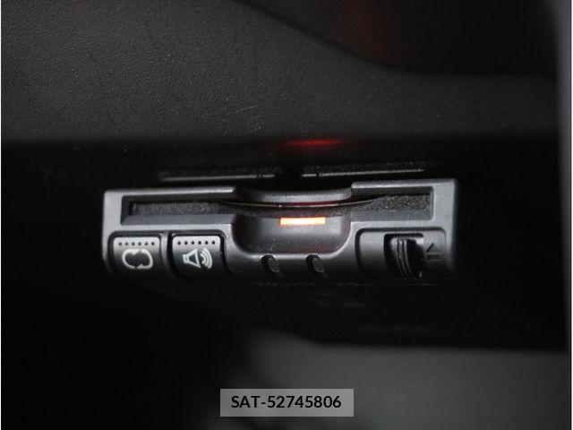 Nissan NOTE 2013-04 8074986-25
