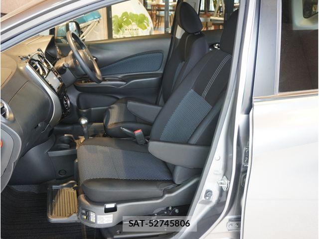 Nissan NOTE 2013-04 8074986-4