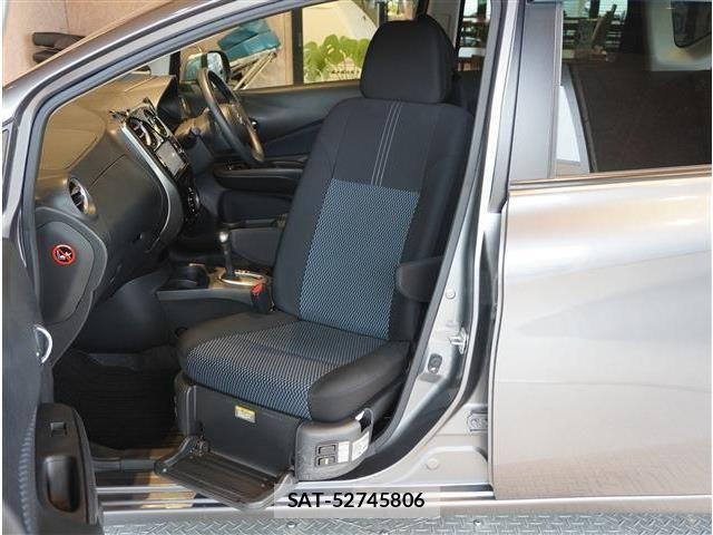 Nissan NOTE 2013-04 8074986-6