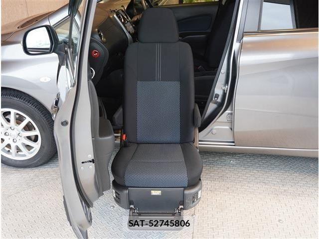 Nissan NOTE 2013-04 8074986-8