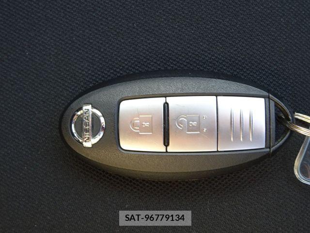 Nissan NOTE 2020-02 8074976-18