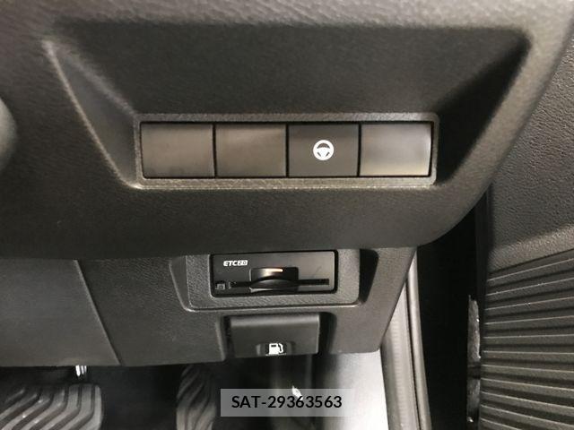 Nissan NOTE 2021-06 8074968-21