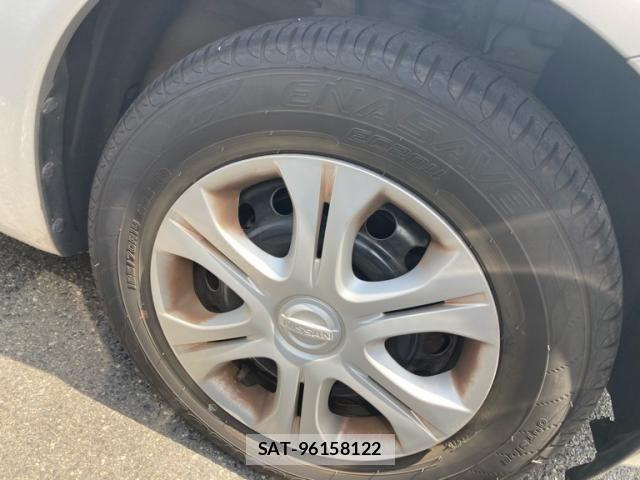 Nissan NOTE 2016-03 8074996-4