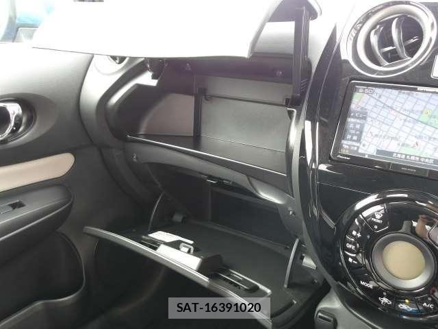 Nissan NOTE 2017-11 8074981-24