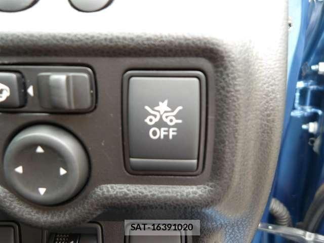 Nissan NOTE 2017-11 8074981-4