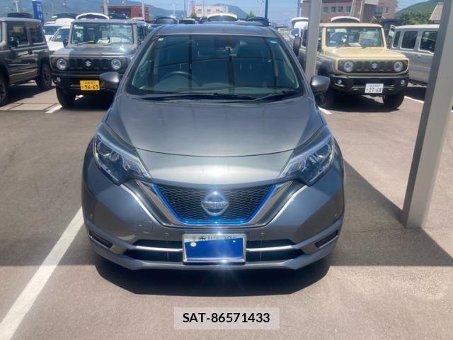 Sat Cars