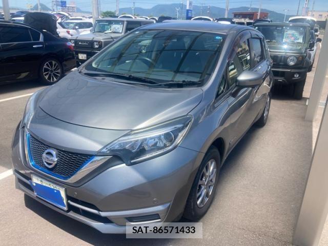 Nissan NOTE 2017-04 8074990-2