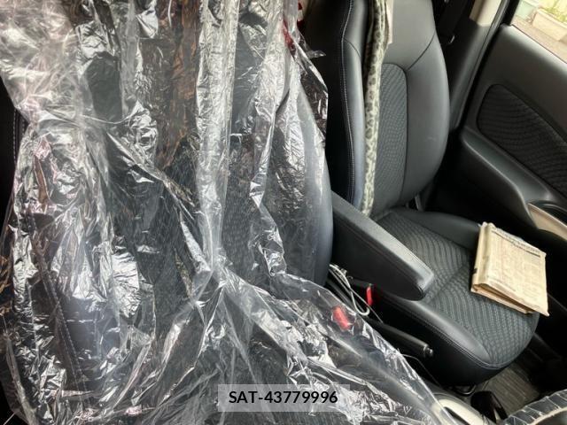 Nissan NOTE 2012-12 8074995-14