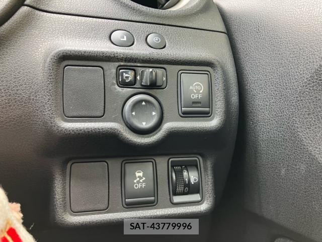 Nissan NOTE 2012-12 8074995-19