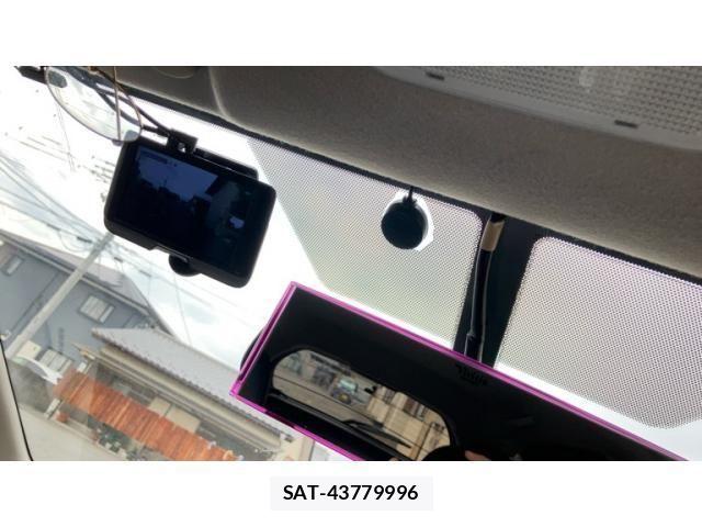 Nissan NOTE 2012-12 8074995-24