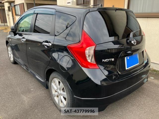 Nissan NOTE 2012-12 8074995-4