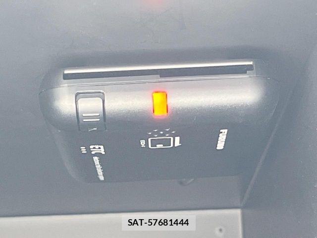 Nissan NOTE 2018-11 8074984-7