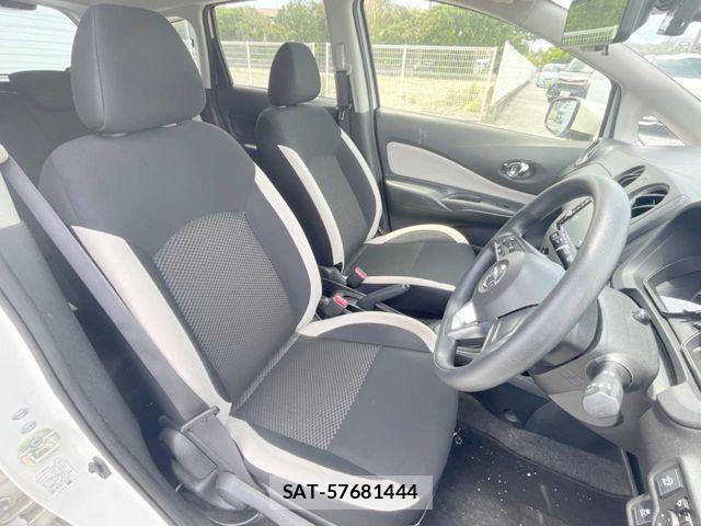 Nissan NOTE 2018-11 8074984-8