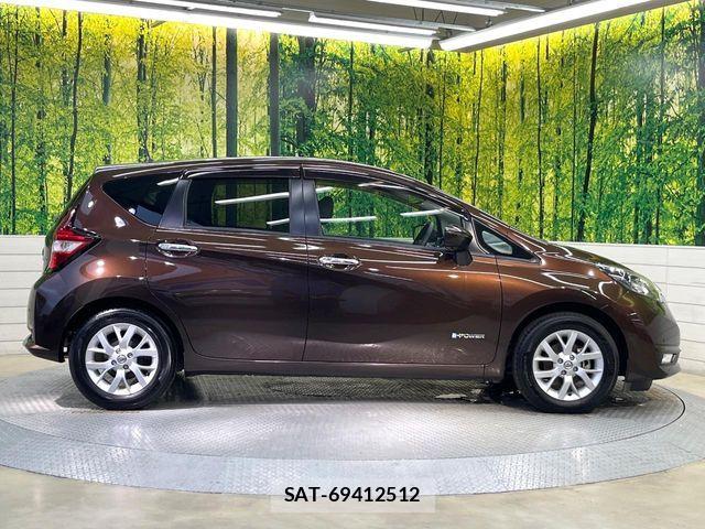Nissan NOTE 2017-07 8074975-16