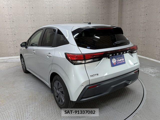 Nissan NOTE 2021-06 8074970-4