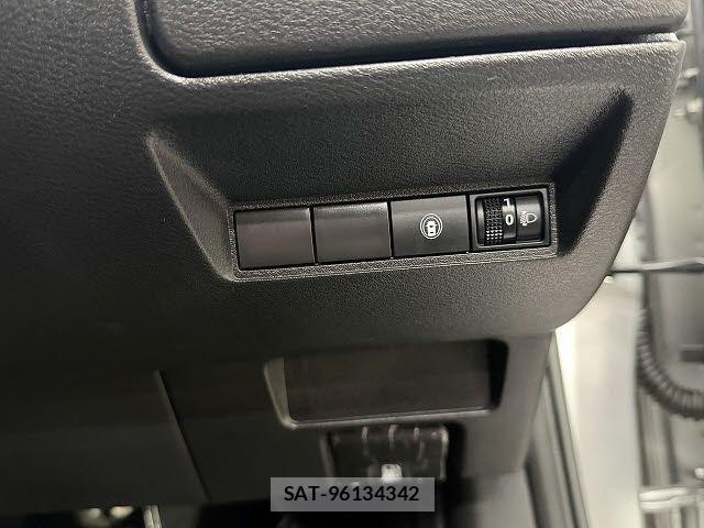 Nissan NOTE 2021-07 8074973-16