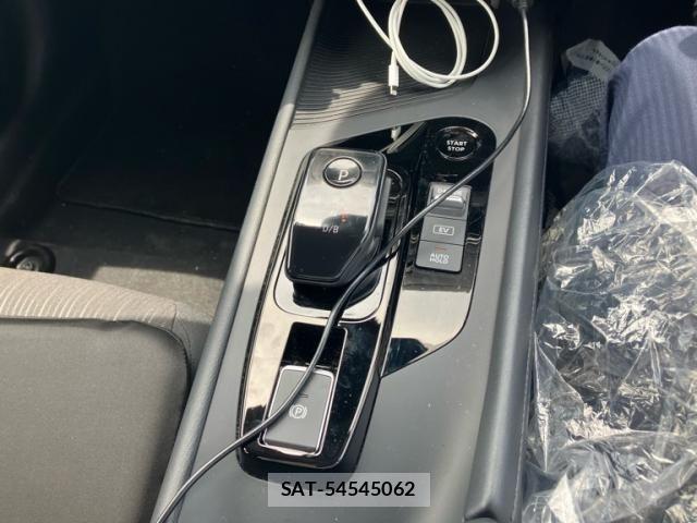 Nissan NOTE 2025-10 8074962-17