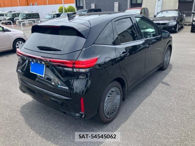 Nissan NOTE 2025-10 8074962-2