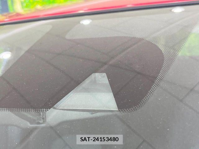 Nissan NOTE 2016-02 8100956-2