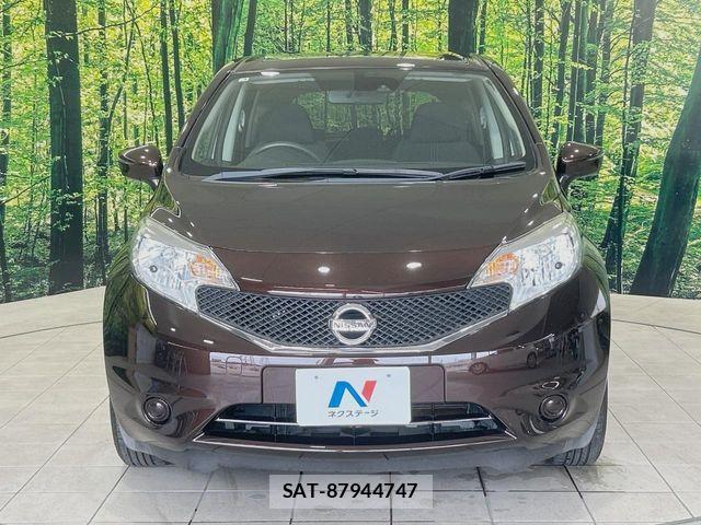 Nissan NOTE 2015-03 8100935-13