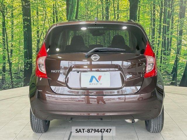 Nissan NOTE 2015-03 8100935-14