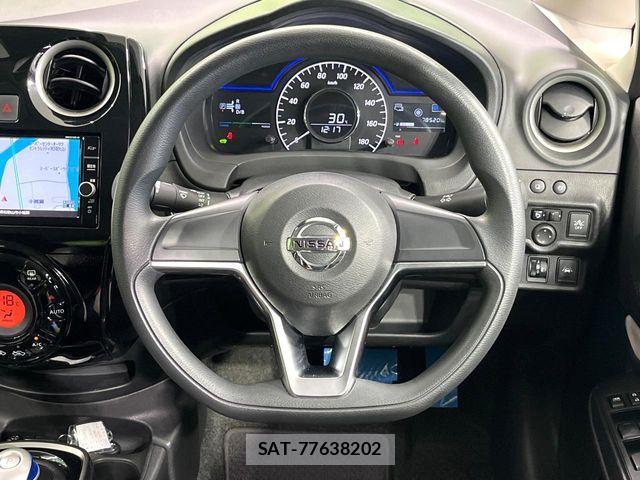 Nissan NOTE 2018-04 8100931-10