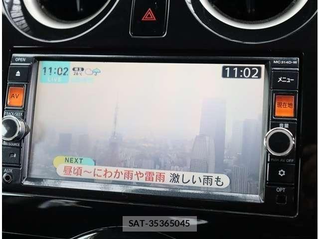 Nissan NOTE 2014-10 8100943-21