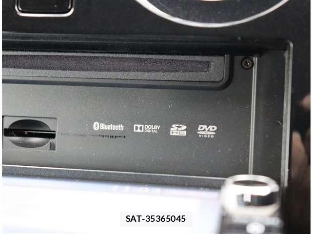Nissan NOTE 2014-10 8100943-22