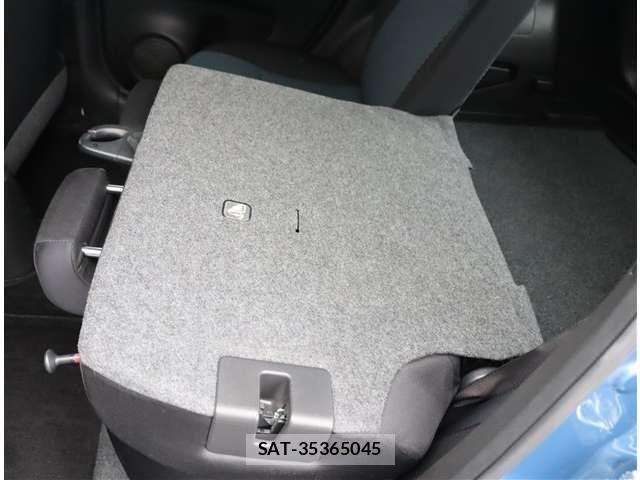 Nissan NOTE 2014-10 8100943-25
